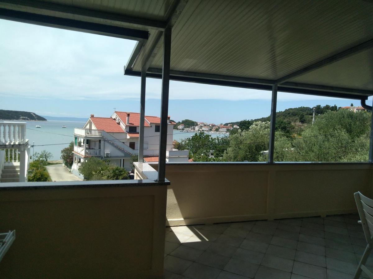 Apartments Kampor Damira 拉布 外观 照片