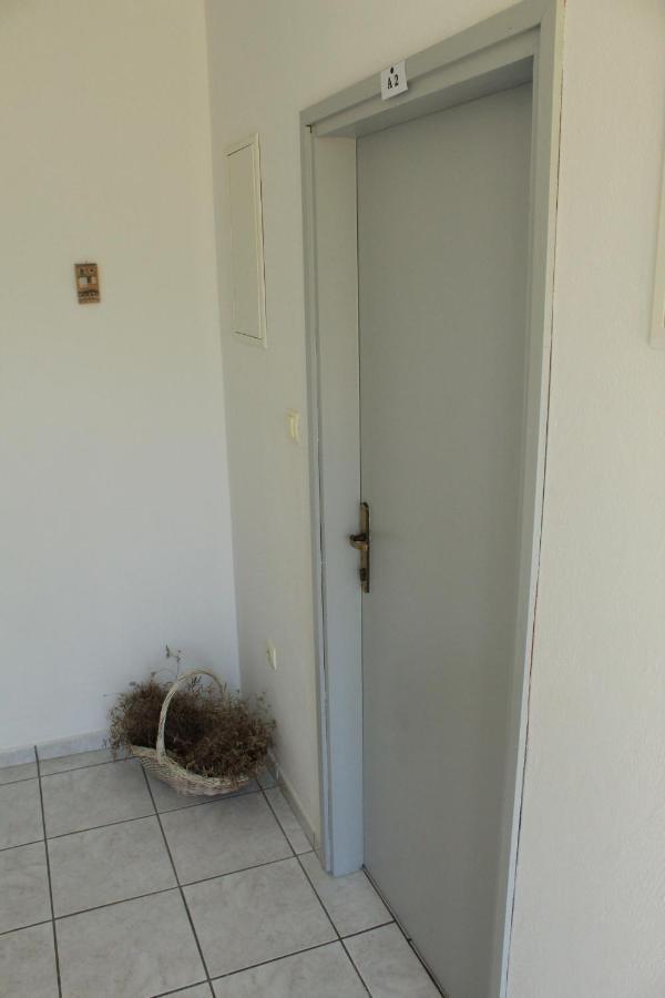 Apartments Kampor Damira 拉布 外观 照片
