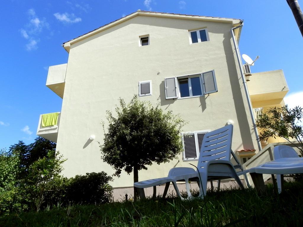 Apartments Kampor Damira 拉布 外观 照片