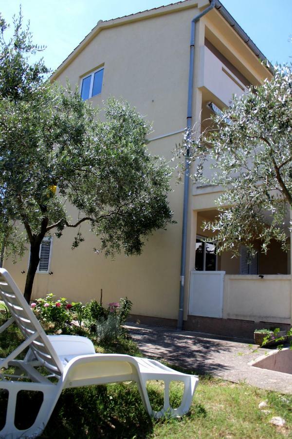 Apartments Kampor Damira 拉布 外观 照片
